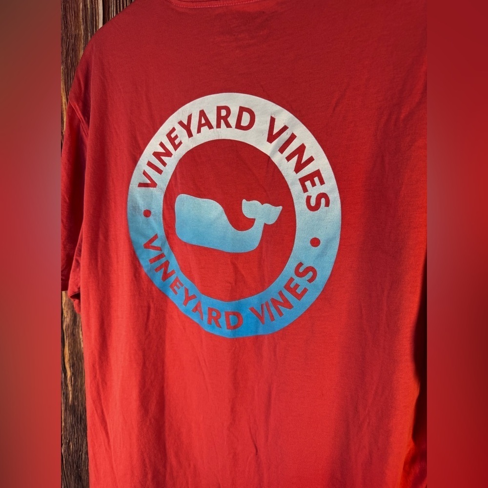 Vineyard Vines Coral Cotton Tee Ombre Whale Size L - Picture 2 of 7